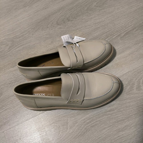 Geox Respira women's leather Bleyze beige moccasins new