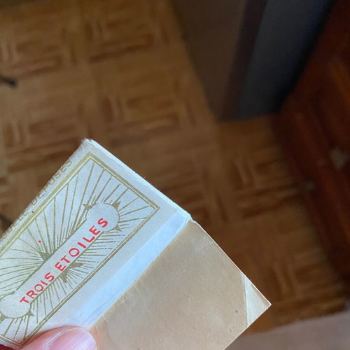 MDV vintage rolling papers used, Qualité Extra Trois Etoiles