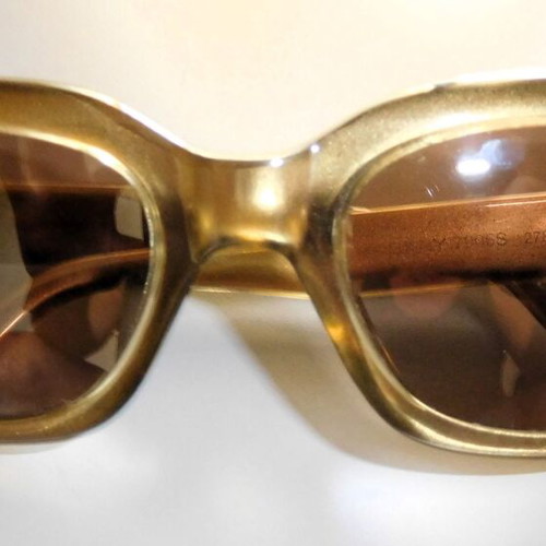 Donna Karan DKNY 7906S sunglasses with bronze plastic frame, like new