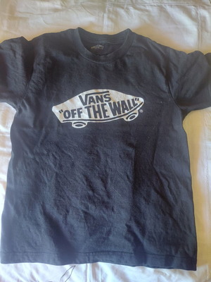 Vans T-shirt size S like new, black