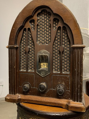 General Electric retro radio used