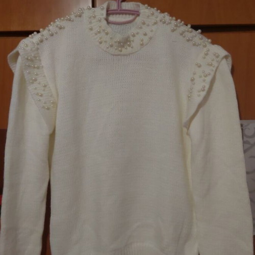 Women's knitted sweater new, white, one size