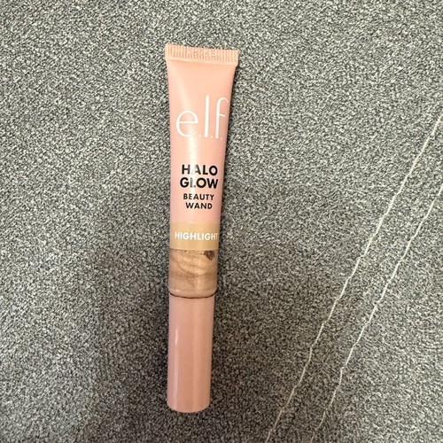 Elf Halo Glow Highlighter like new