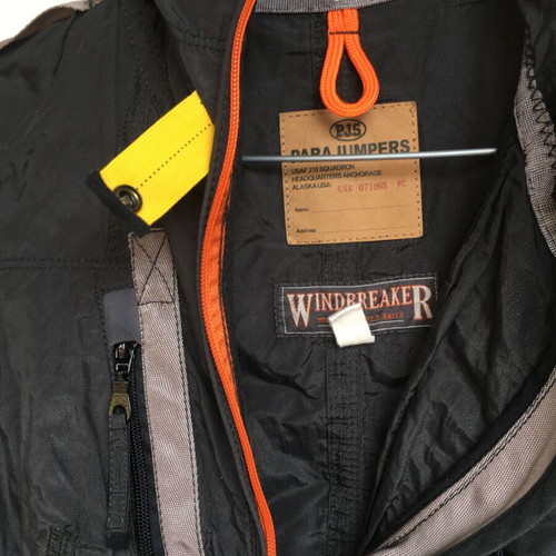 PJS Parajumpers Windbreaker size S like new, gray