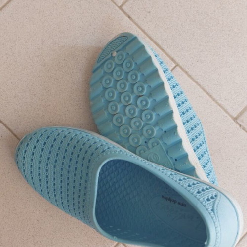 Water Shoes like new, size 39-40
