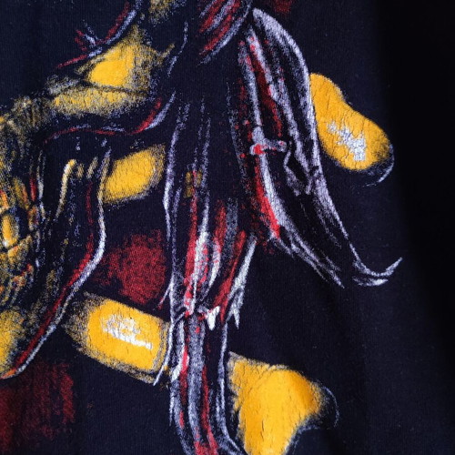 Cotton black sweater with pirate skull print used, medium size