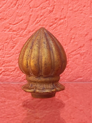 Brass pine cone decoration used, 5 cm height, with threading