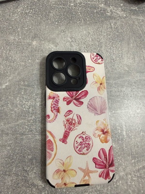 iPhone 15pro case with summer pattern like new