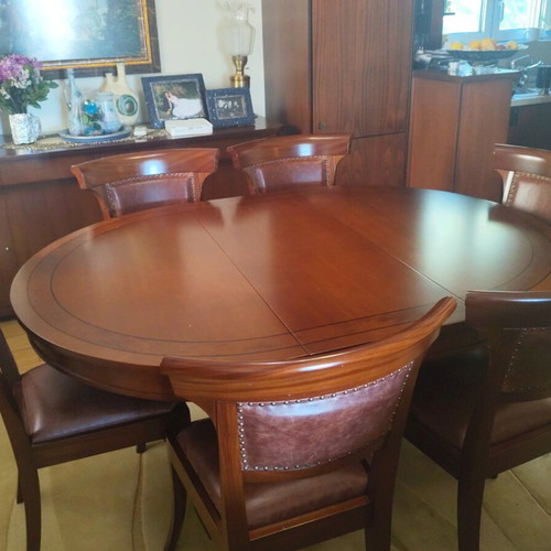 Varangis dining set with 6 chairs like new, walnut wood