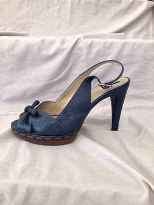 Tip Toe Blue Women's Sandals size 37 like new, Italian leather, 10cm heel