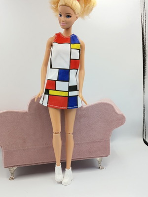 Dress and shoes for dolls like new