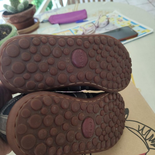 Camber kids shoes size 29 like new, blue and brown casual