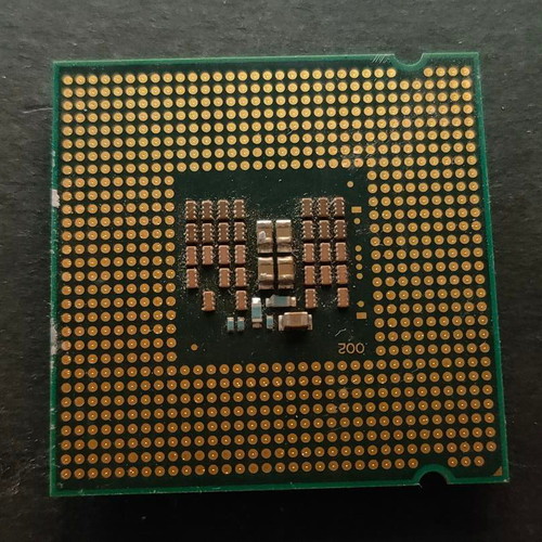 Intel Core 2 Quad Q8200 2.33GHz LGA775 processor like new