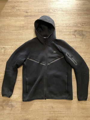 Nike Tech Fleece Black Size Large Like New