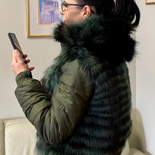 Waterproof jacket with hood and natural fur, new, green