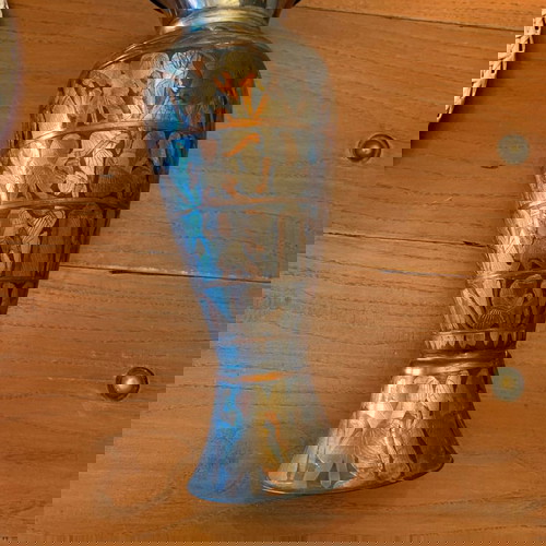 Χειροποίητο εγχάρακτο βάζο από τρία μέταλλα με αναπαραστάσεις Αρχαίας Αιγύπτου