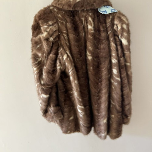 Vintage real fur coat with lining from the 60s