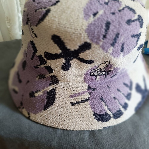 Kangol women's bucket hat, purple and white, size XL