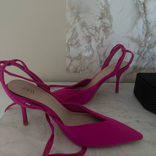Zara pointed pink pumps used, size 38, low heel