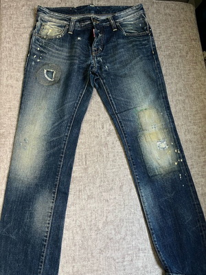 Dsquared Jean like new with rips and fades, men's