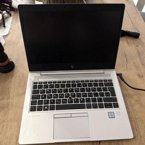 EliteBook HP 830 G5 laptop like new