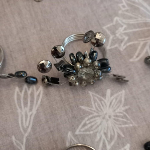 Napkin rings with gray and black crystal stones, new