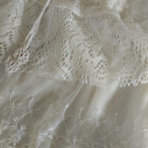 Boho dress size S used, white with lace detail