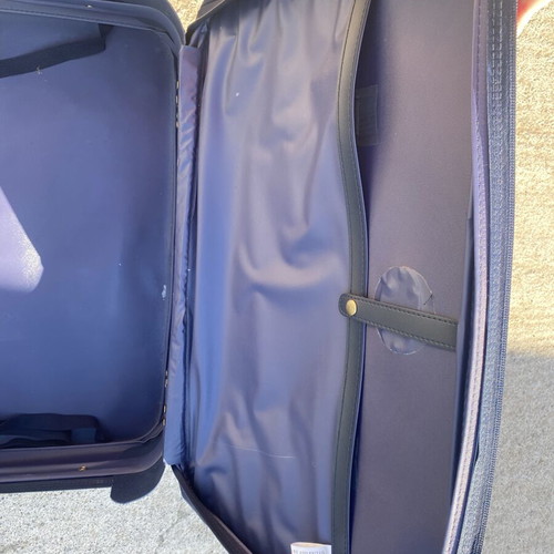 Carlton vintage set of 2 navy blue suitcases used