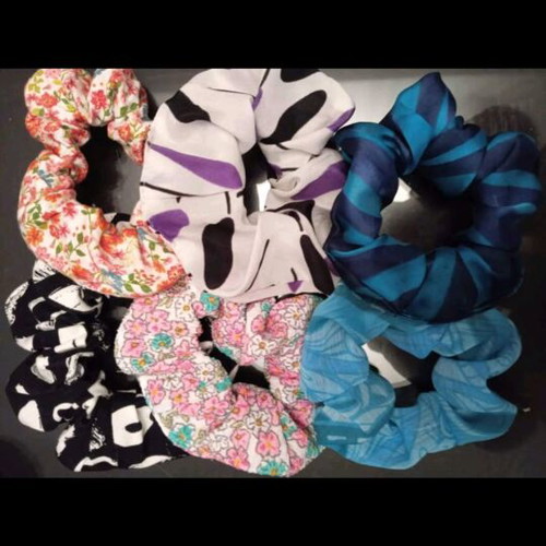 Scrunchies new, stock lot of 1500 pieces