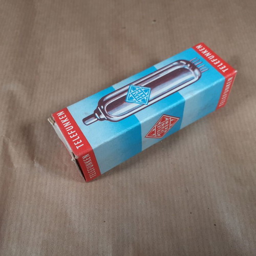 Telefunken EF183 Vacuum Tube new, original box, made in Germany