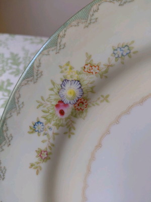 Πιάτο πορσελάνης Asahi Japan σαν καινούργιο, vintage shabby chic