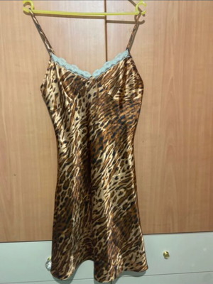 Leopard nightdress like new with lace and adjustable straps