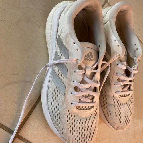 Adidas athletic shoes used, size 39, white