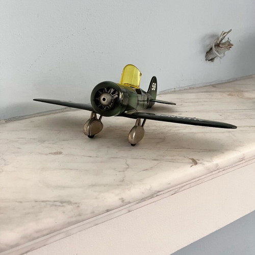 Collectible metal airplane like new
