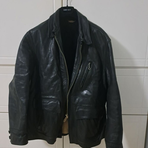 Leather jacket used, size large, black, 100% genuine