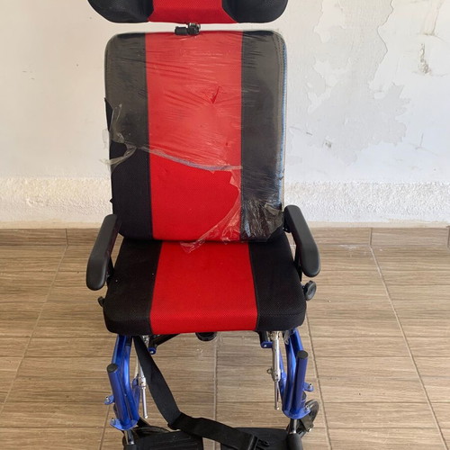 Mobiak Aluminum Wheelchair, Body UP Evolution BU-1000 Hoist, Koinis Prato Electric Bed new