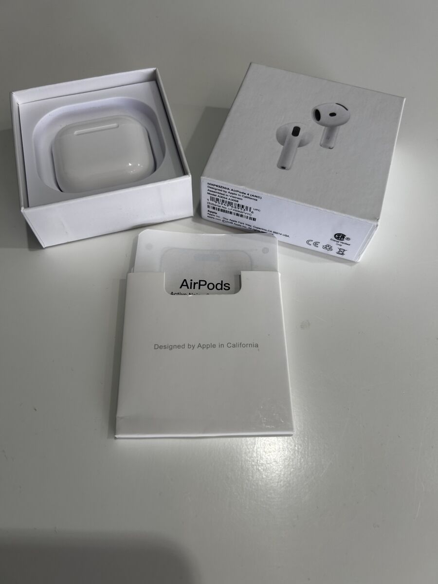 Apple AirPods 4 authentic like new with… - € 80,00 - Vendora.cy