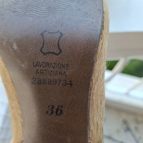 Hunter women's fur leather pumps like new, size 36, brown