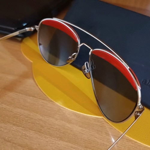 Alain Mikli A04004 mirror sunglasses like new, red and silver