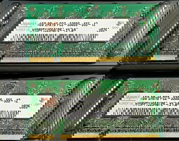 Hynix SODIMM RAM HYMP112S64CP6-Y5 AB