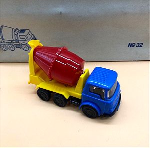 Joy toy μπετονιέρα σε αριστη κατάσταση 1980s