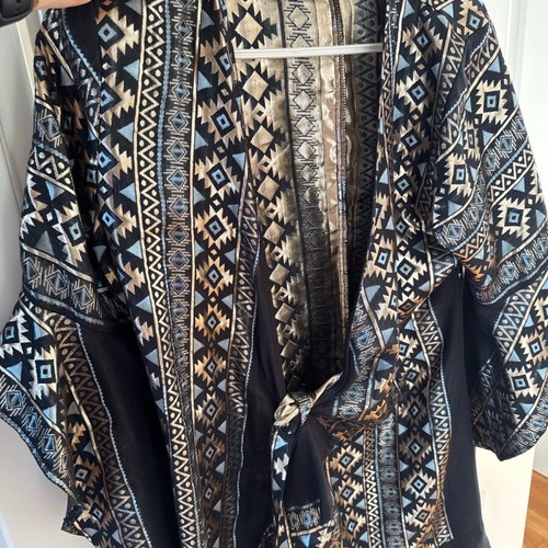 Zoya mini kimono dress new, unworn