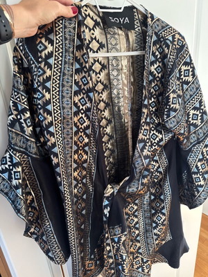 Zoya mini kimono dress new, unworn