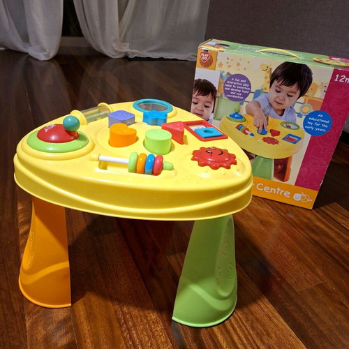 PlayGo Baby's Activity Centre table like new