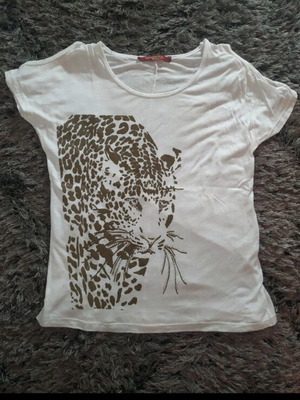 Women's short-sleeve blouse