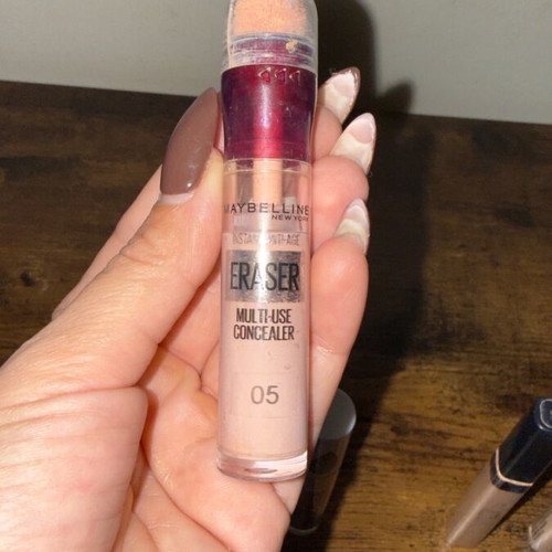 Set of 4 used Maybelline and Nyx concealers