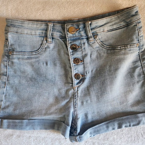 Elastic denim shorts with buttons no 38 H&M like new, blue