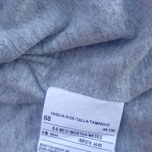 Benetton anti-anemic baby jacket like new, size 6-9 months
