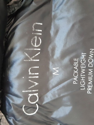 Calvin Klein premium down lightweight packable jacket, black, M