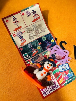 Figure Snowman Kinder Surprise like new